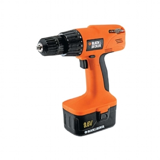 Furadeira E Parafusadeira Black & Decker 9,6V Cd961