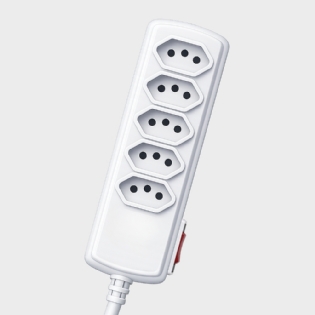 Filtro de Linha extensão régua elétrica 5 Tomadas bivolt plug 90 Graus 10 amperes branco